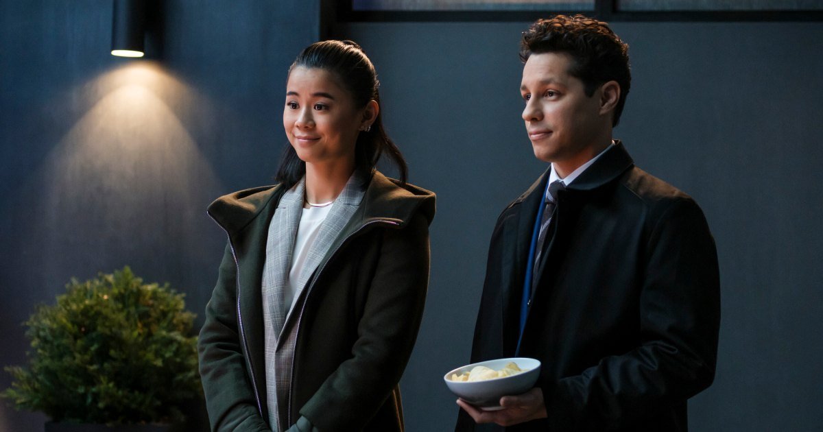 En qué se parece el personaje de Leah Lewis en Matlock a su papel de Nancy Drew