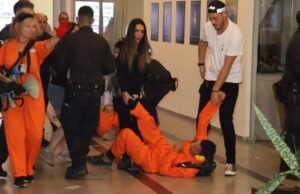 Likud Mk Eli Dalal fue derrocado durante la manifestación anti-Gov’t Kfar Saba, cuatro órdenes