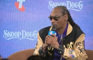 Grand Final Entertainment Snoop Dogg Media Event, Tony Jones comenta después de snob