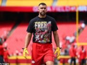 Andy Reid rompe el silencio en sus jugadores principales rindiendo homenaje al compañero de equipo deshonrado de la NFL