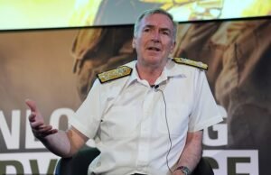 Almirante lanza un ataque de burbujas contra el ‘blob’ de Whitehall y afirma que el estado no está funcionando ‘