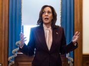 La gira de regreso de Kamala Harris Sparks Democratic Insouseuse, mientras que 2028 sueños están envenenados por la catástrofe 2024