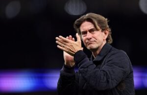 Wayne Rooney y la disminución de Berbatov se dividieron sobre el controvertido desafío de Van Micky Van, como el esclavista de Tottenham Villarreal, pero ¿debería Spurs Star haber visto rojo?