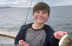 Boy, de 13 años, con el síndrome de Tourette se suicidó después de compartir accidentalmente a un compañero de clase de matón