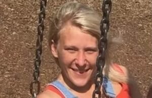 La víctima de una pandilla de ganancias de Rochdale que sufrió un abuso sexual significativo se ha suicidado a la edad de 33 años después de años de batallas de salud mental, la investigación escucha