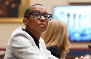 Claudine Gay, ex presidente en desgracia en el antiguo Harvard, lanzó un ataque hinchado contra los intentos del sucesor de limpiar su desastre