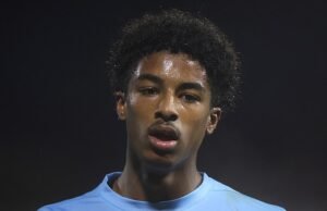 ¡Recuerda el nombre! Contrato profesional de Melbourne City Hand con el extremo Akeem Gerald, y no creerá cuántos años tiene la estrella en ascenso