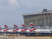 Los vuelos se retrasan y cancelan mientras los piratas cibernéticos llegaron a los aeropuertos europeos