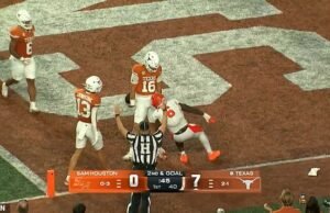 Arch Manning escapa al castigo para un movimiento “ toparse ” mientras los fanáticos se burlan del cuarto de Texas Merciless