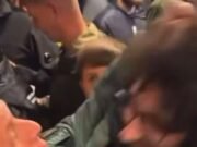 Viral Man United Fan, quien se niega a cortarle el cabello hasta que el equipo de Ruben Amorim gana cinco juegos seguidos, es atacado por otro defensor del Chelsea Clash