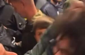 Viral Man United Fan, quien se niega a cortarle el cabello hasta que el equipo de Ruben Amorim gana cinco juegos seguidos, es atacado por otro defensor del Chelsea Clash