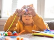 Trump advertir a los padres que el medicamento diario puede desencadenar el autismo … mientras que las autoridades sean provenientes del tratamiento de inversión de Percée