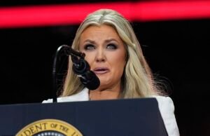 Erika Kirk revela un dulce hábito secreto que lo mantuvo y el matrimonio de Charlie juntos