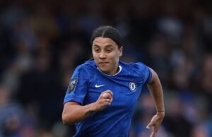 Sam Kerr dio una ovación de pie en un regreso larga y esperado al estadio KingsMeadow en Chelsea
