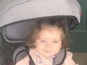 En la foto: “ Little Angel ”, dos, que fue “violada y asesinada” como la madre de la hija, de 25 años, y un hombre, de 21 años, aparecen en la corte después de ser acusado de su muerte