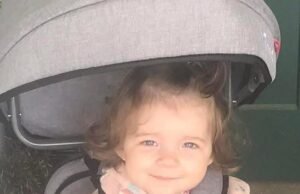 En la foto: “ Little Angel ”, dos, que fue “violada y asesinada” como la madre de la hija, de 25 años, y un hombre, de 21 años, aparecen en la corte después de ser acusado de su muerte