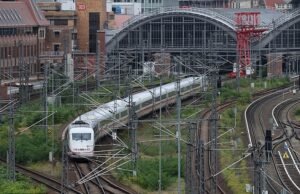 La policía alemana sondeando la “razón política” después de que se redujeron los cables del tren, porque el país permanece en alerta por el sabotaje ruso