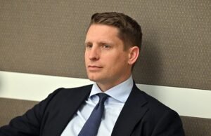 La estrella de educación liberal Andrew Hastie advierte que los australianos están comenzando a sentirse como extranjeros en nuestra propia casa ‘