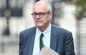 El NHS “ tendrá que pagar más por las drogas ” para evitar que los fabricantes de drogas dejen la culpa del “factor Trump”, explica Patrick Vallance du Labor