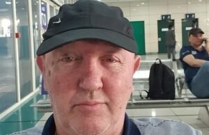 El abuelo británico de 59 años, arrestado en Dubai, dice que ahora está atrapado allí, sin hogar y a pesar de sus absueltos hace diez años