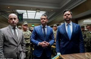 Pete Hegseth criticó ser “ fuera de profundidad ”, mientras que los iniciados indican el martes para el gran misterio del gran jefe del Pentágono