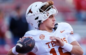 Texas QB Arch Manning promete mejorar en medio de peleas