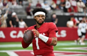 Kyler Murray se disculpa por publicar una foto con su pit bull mientras usa Michael Vick Jersey