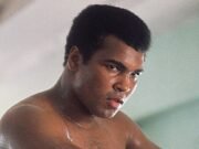 Proyecto Vietnam que no está firmado por Muhammad Ali para la venta en una subasta
