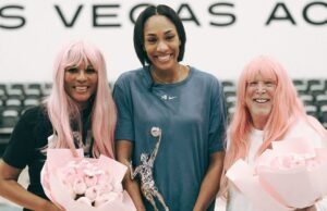 Raiders, propietario de como Mark Davis Famous A’ja Wilson MVP con una peluca rosa