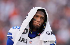 La estrella de los Cowboys WR Ceeedee expresó la pérdida de derrota contra los primeros Bears con una lesión en el tobillo