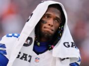 Jones de Cowboys le dice a IR una consideración para Lamb, Booker