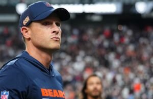 El entrenador de Bears Ben Johnson lamenta cómo recibió la entrevista de medio tiempo