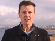 Matthew Lloyd pesa cuando el capitán de los dulces de los dulces Zach Merrett se mueve a Hawthorn Hawks