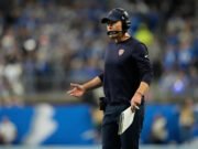 Ben Johnson llama a los jugadores de los Bears por no practicar como un “equipo de calibre de campeonato”