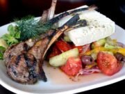 ¡Opa! El grupo de restaurantes depósitos en quiebra mientras la compañía cierra sus sitios