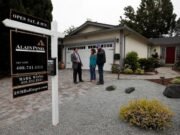 Cómo negociar comisiones con su agente de bienes raíces