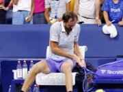 US Open 2025: Daniil Medvedev sintió una multa de $ 42,500 por conducción antactiva y abuso de raquetas