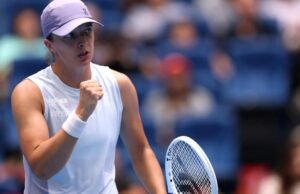 El número 2 del mundo Swiatek podría optar por burlar las reglas “locas” para proteger la salud