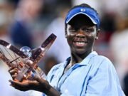Canadian Open 2025: Sensación para adolescentes Mboko sorprendió a Osaka para asegurar el título