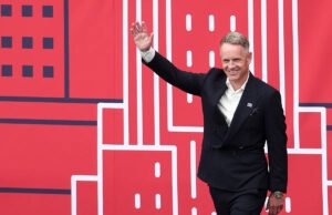 RYDER CUP: Luke Donald critica al equipo estadounidense por que le pagan por Bethpage Black durante la ceremonia de apertura