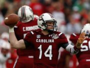 El ex QB de Carolina del Sur, Connor Shaw, hospitalizado después de colapsar durante el entrenamiento del equipo de fútbol de su