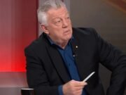 NRL News 2025, Phil Gould en Canterbury Bulldogs y Lachlan Galvin firmando, pérdida contra Panthers