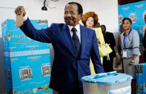 La oposición dividida de Camerún busca arrestar al líder más antiguo del mundo después de 43 años de poder.