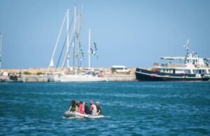 Gaza Aid Flatillala dirigida por drones y explosiones, dicen activistas