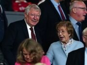 Sir Alex Ferguson, de 83 años, se abre para enfrentarse a la muerte de su esposa antes de vender 3.25 millones de libras esterlinas, cómo se enfrentó, y su miedo a la demencia