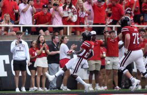 Las opciones de fútbol de la Universidad de la Semana 4, pronósticos: ¿Dónde está el valor de apuesta en Illinois-Indian?