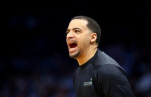 El entrenador de baloncesto masculino de Wagner College, Donald Copeland, habría suspendido en medio de las acusaciones de abuso de jugadores