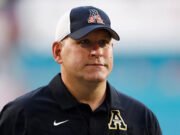 Shawn Clark, ex entrenador en jefe del estado de los Apalaches, murió a los 50 años