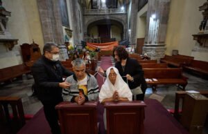 Las iglesias mexicanas marcan el aniversario de los terremotos fatales con un recuerdo y lecciones para el futuro