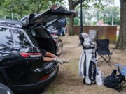 Ryder Cup: Obtener una camiseta negra de Bethpage requiere un horario abierto, paciencia y dormir en su automóvil